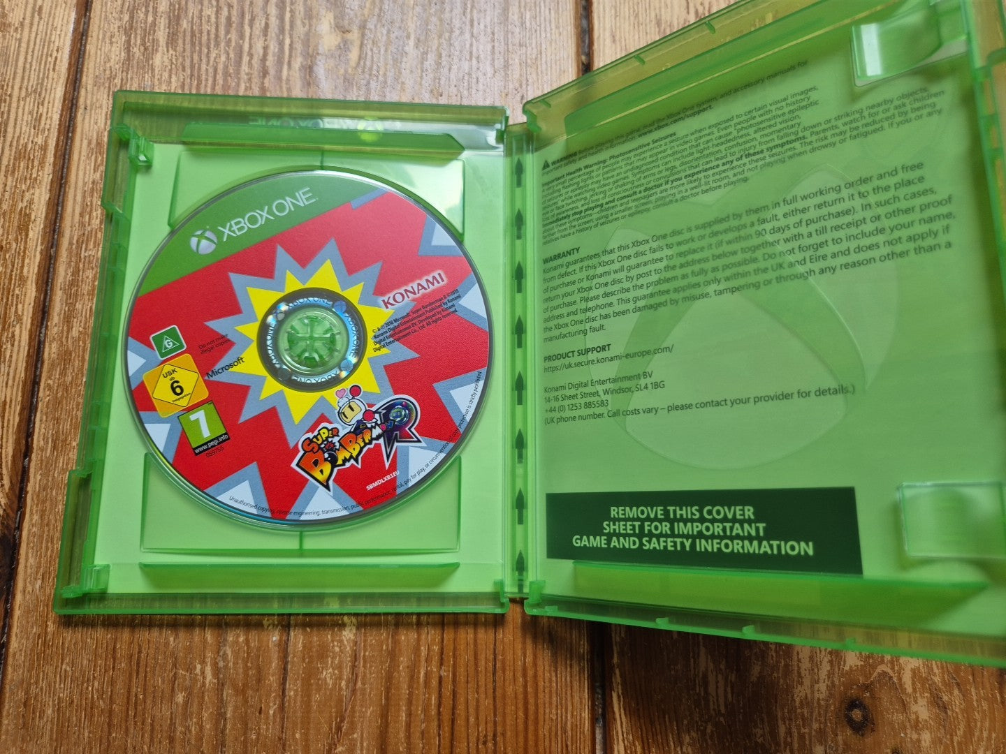 Super Bomberman R: Shiny Edition - Xbox One/Series PAL UK