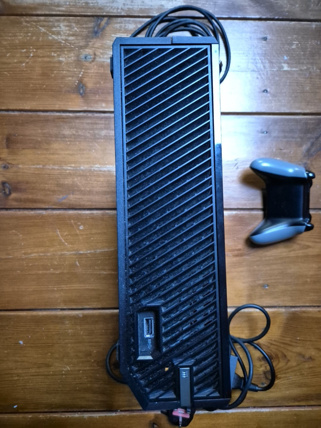 Xbox One Original Console With Limited Edition COD Advance Warfare Controller