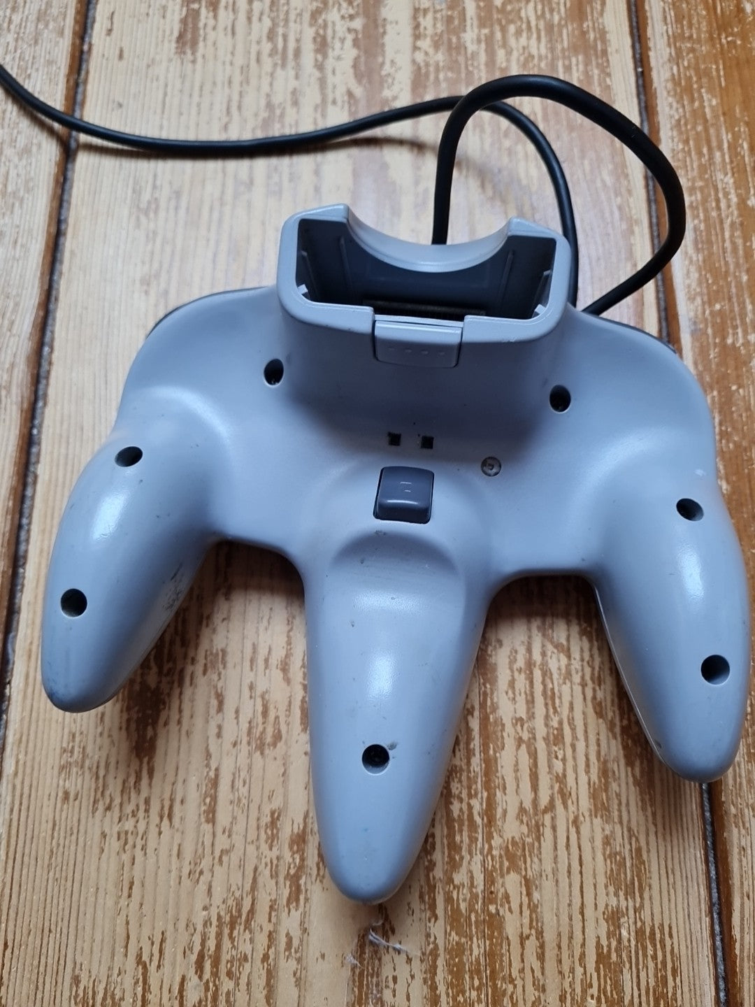 N64 Official Controller Grey