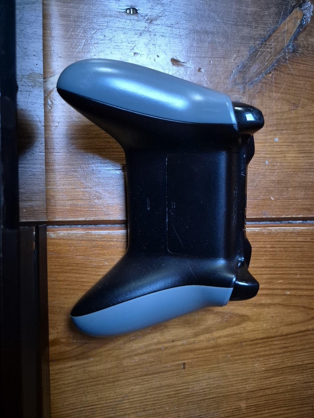 Xbox One Original Console With Limited Edition COD Advance Warfare Controller