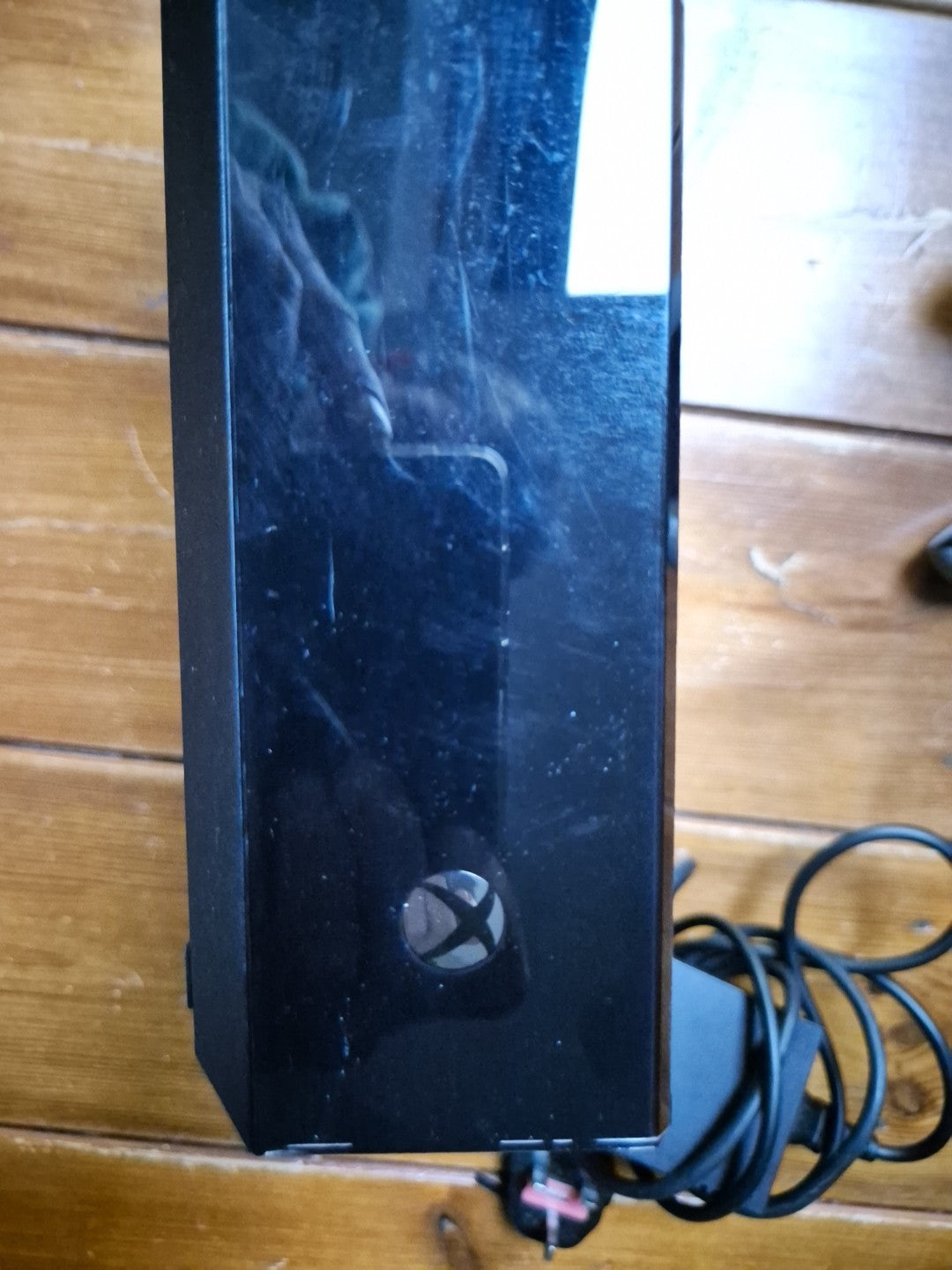 Xbox One Original Console With Limited Edition COD Advance Warfare Controller