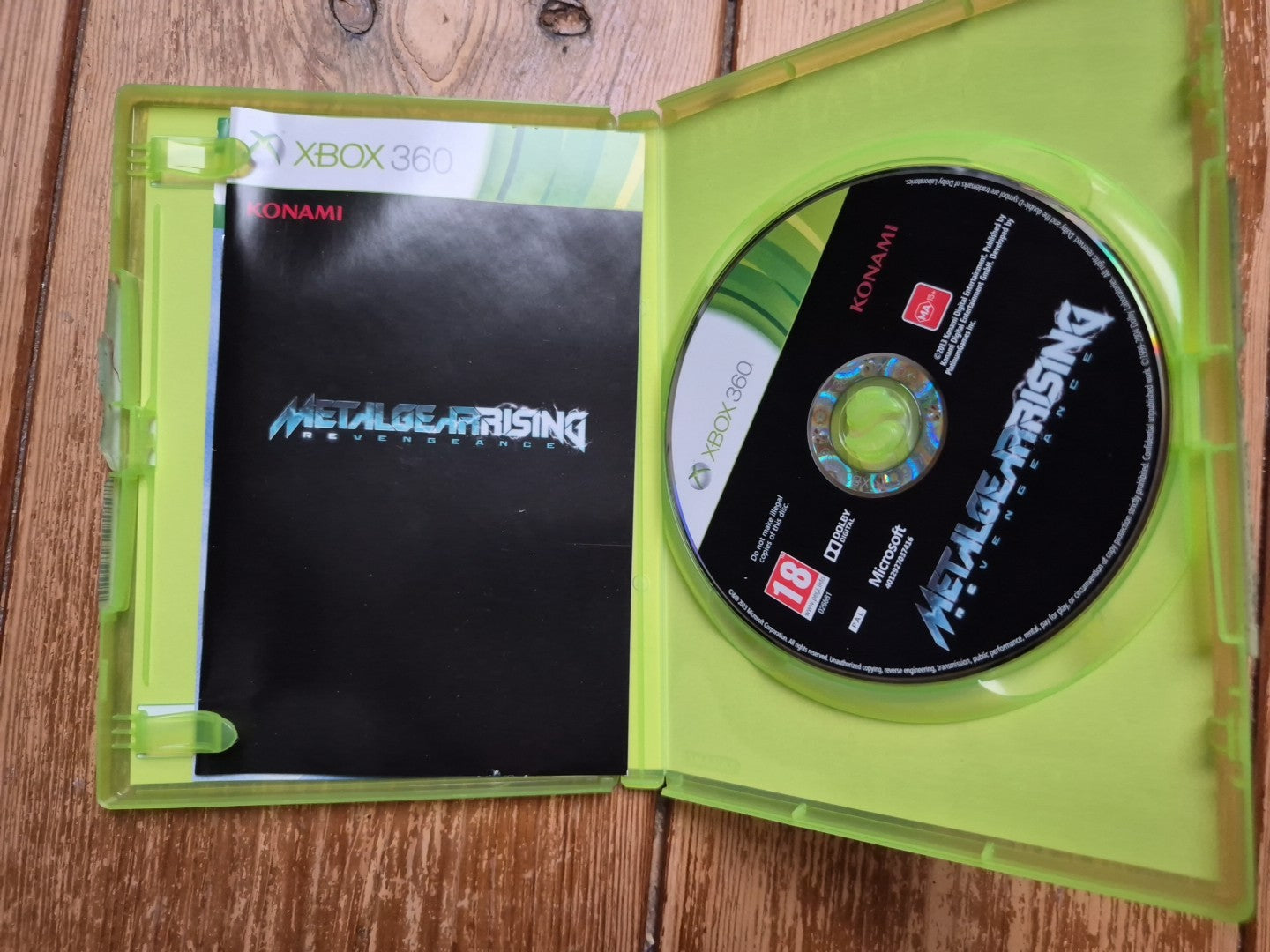 Metal Gear Rising Revengeance Xbox 360 Complete With Manual PAL UK