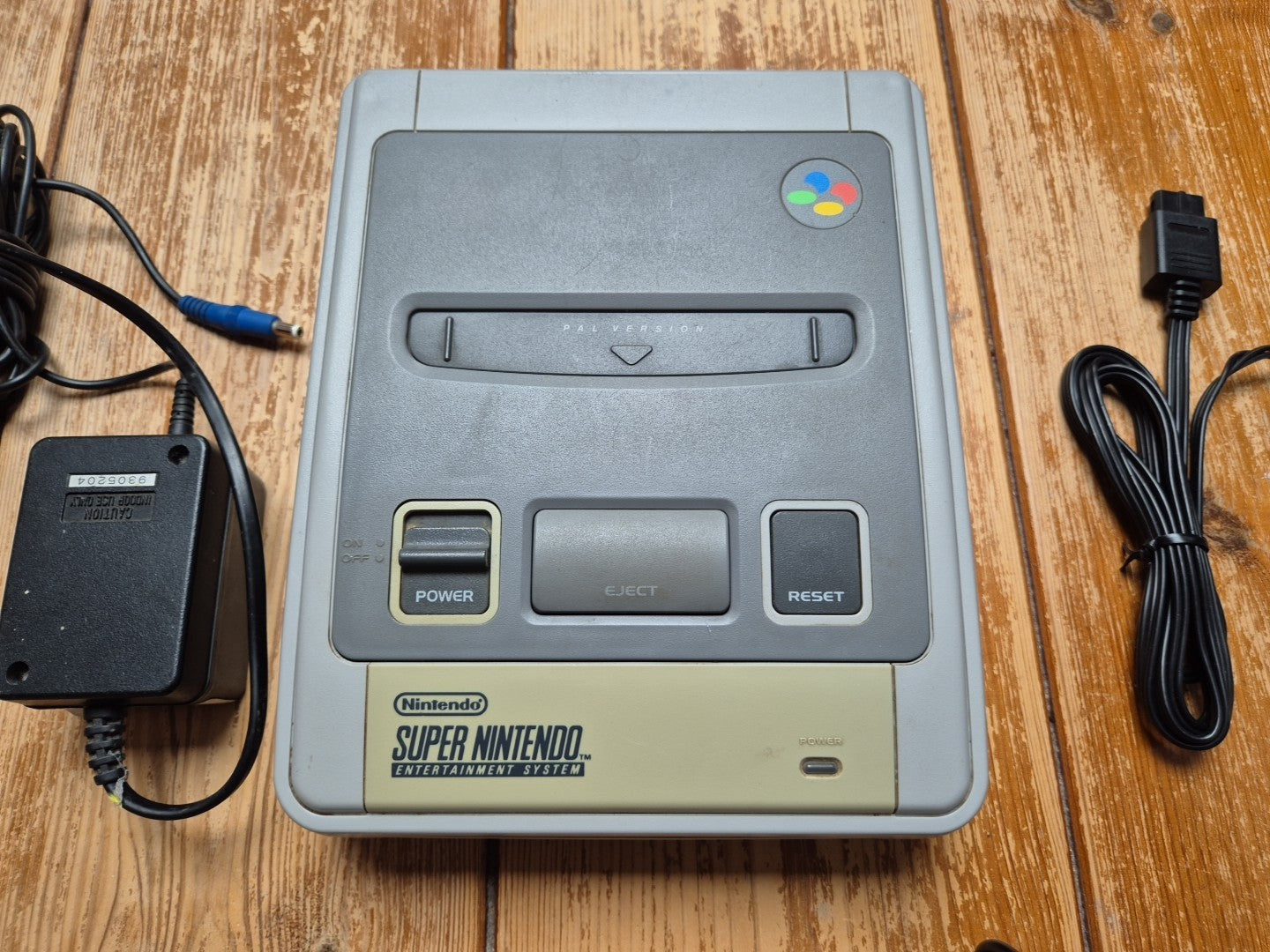 Super Nintendo SNES Console Complete Set Up With 2 Controllers PAL UK