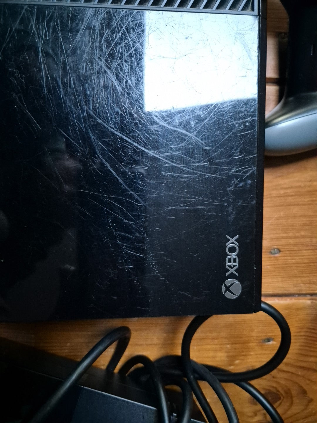 Xbox One Original Console With Limited Edition COD Advance Warfare Controller