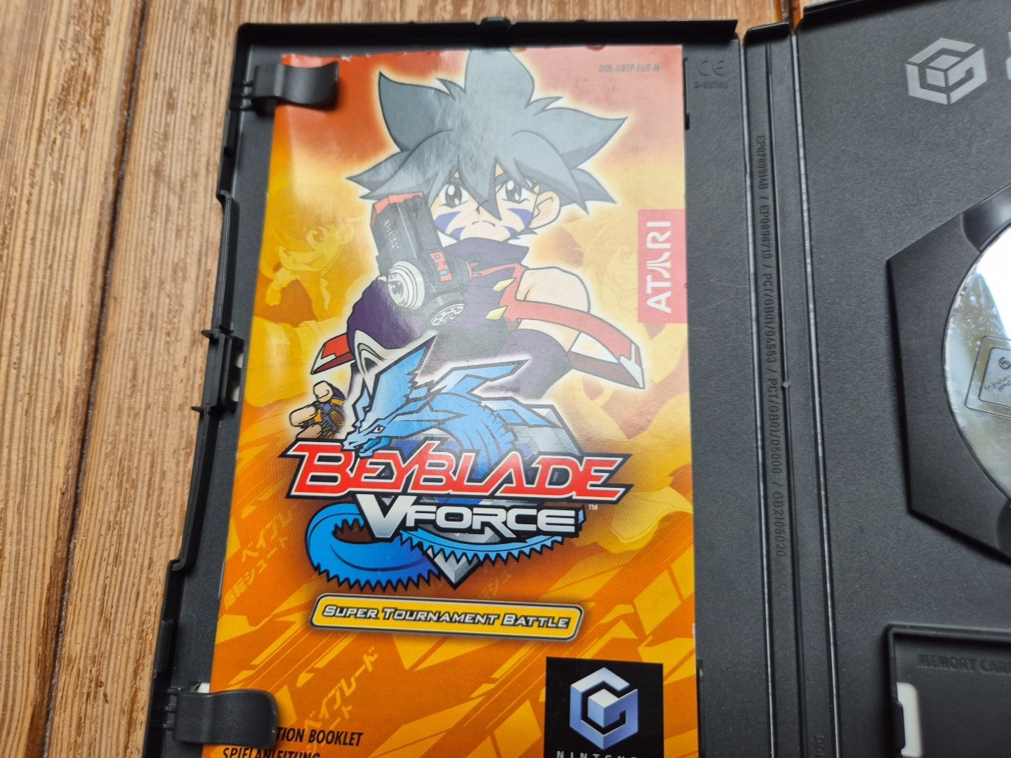 Beyblade V Force: Super Tournament Battle Nintendo GameCube Complete With Manual